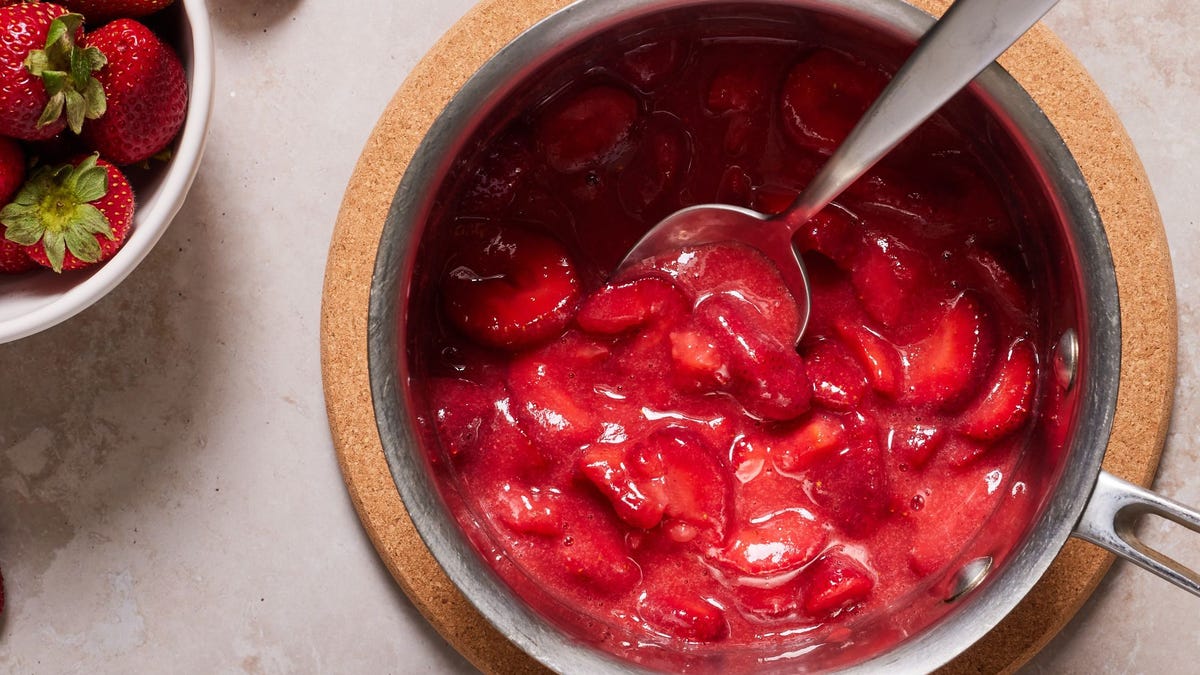 preview for We Add One Key Ingredient To Our Favorite Strawberry Compote
