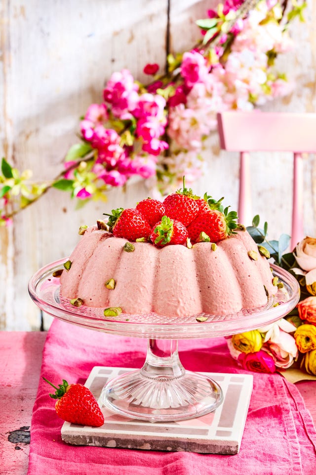 strawberry cream jelly