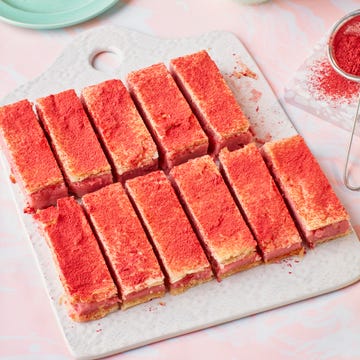 strawberry custard tart