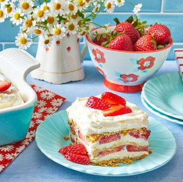Strawberry Ice Cream Pie Recipe - Best Strawberry Ice Cream Pie