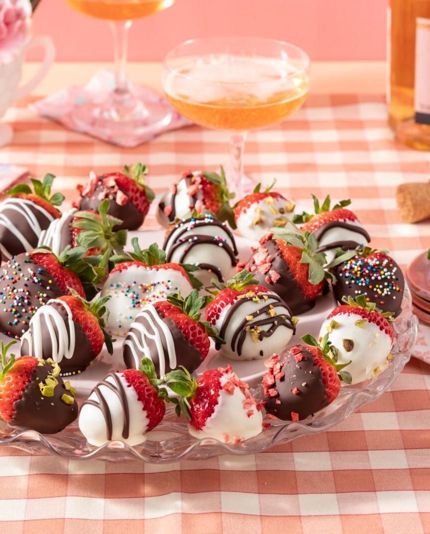 strawberry desserts chocolate covered strawberries