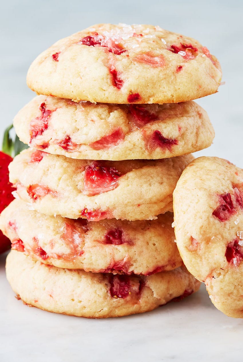 stacked strawberry shortcake cookies