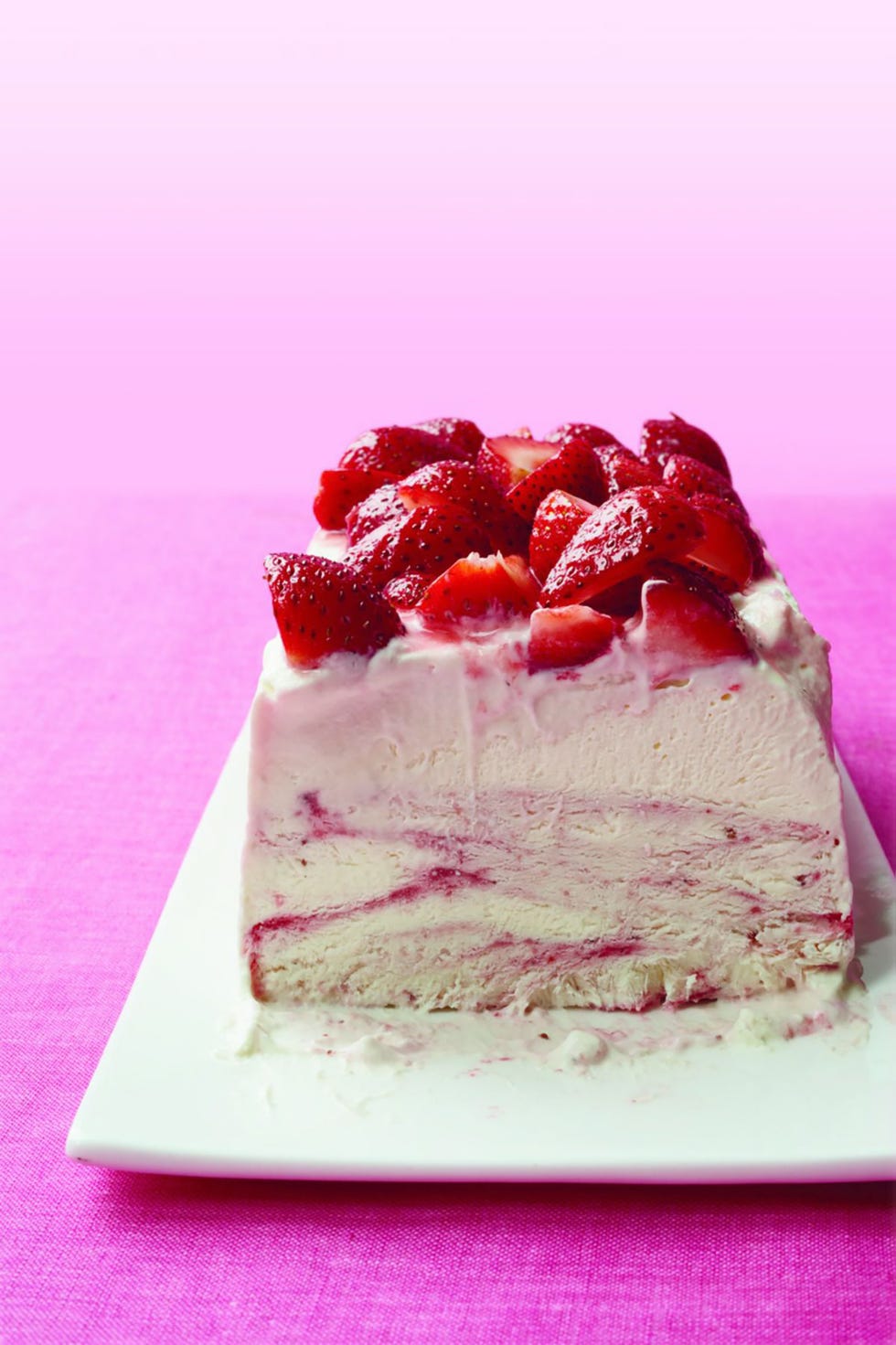 gluten free desserts   strawberry ice cream cheesecake