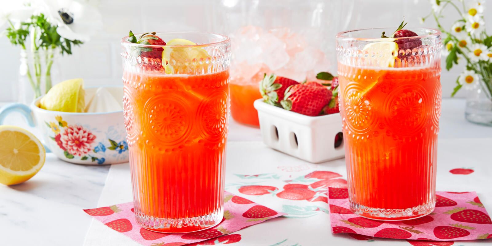 Strawberry Lemonade (4 Ingredients!) - Girl Gone Gourmet