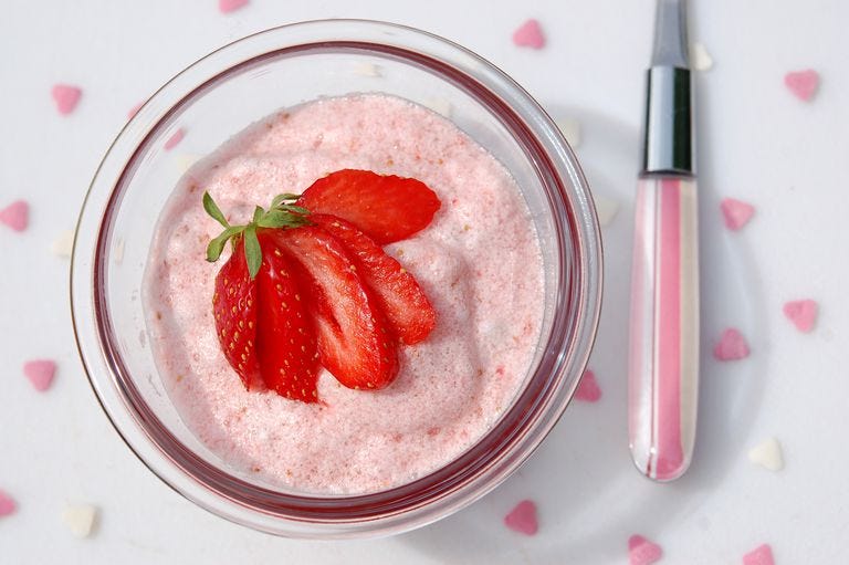 Pink, Food, Peach, Fruit, Strawberry, Sweetness, Strawberries, Dishware, Serveware, Ingredient, 