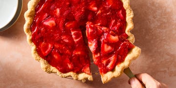 pie crust with a strawberry filling