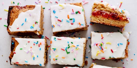 strawberry pop tart blondies with icing and sprinkles