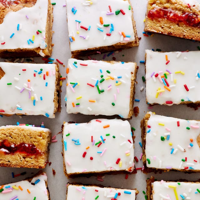 strawberry pop tart blondies with icing and sprinkles