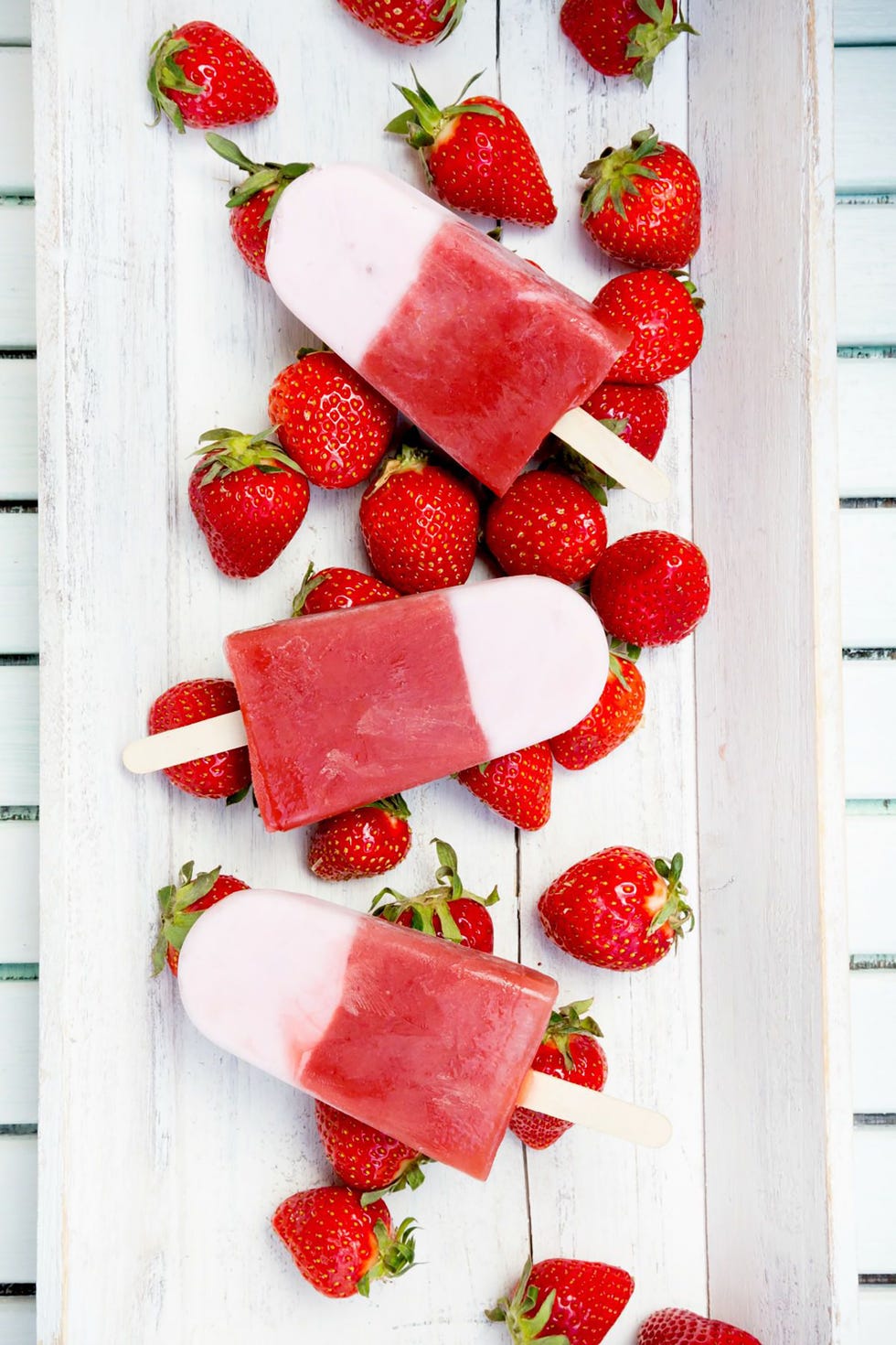 gluten free desserts strawberry yogurt swirl pops