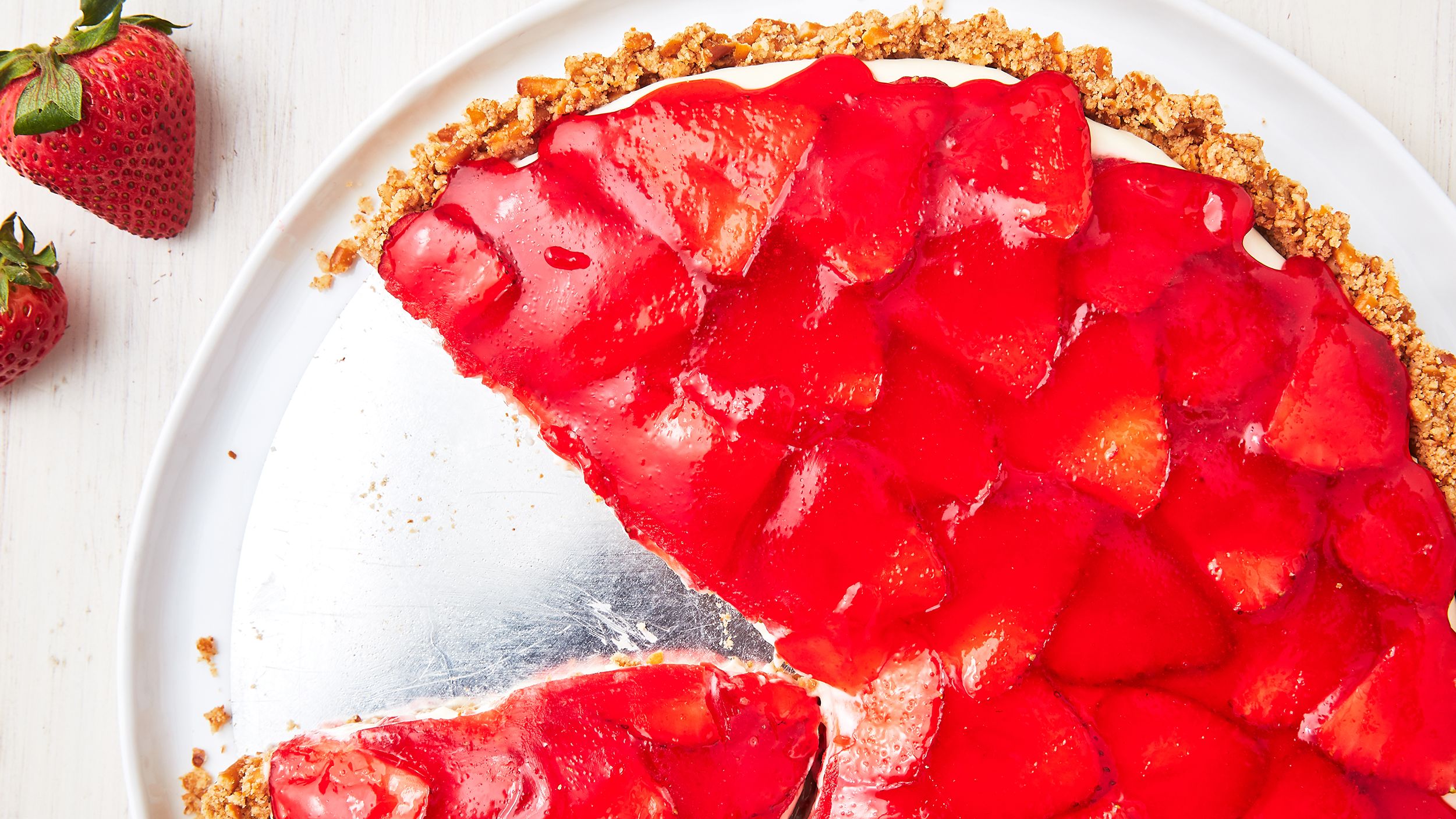 Strawberry Topping For Cheesecake - Rich And Delish