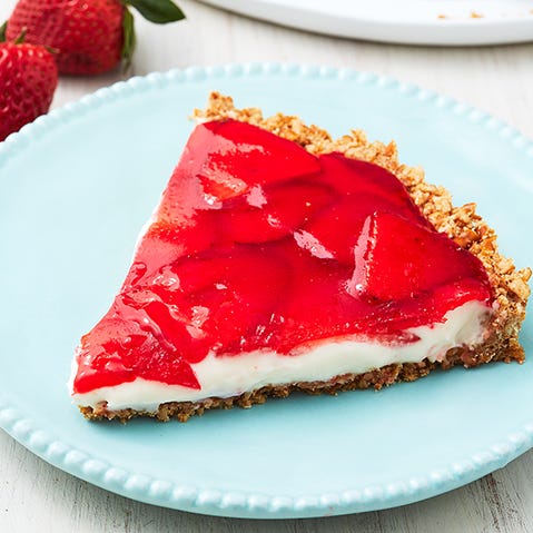 strawberry pretzel tart