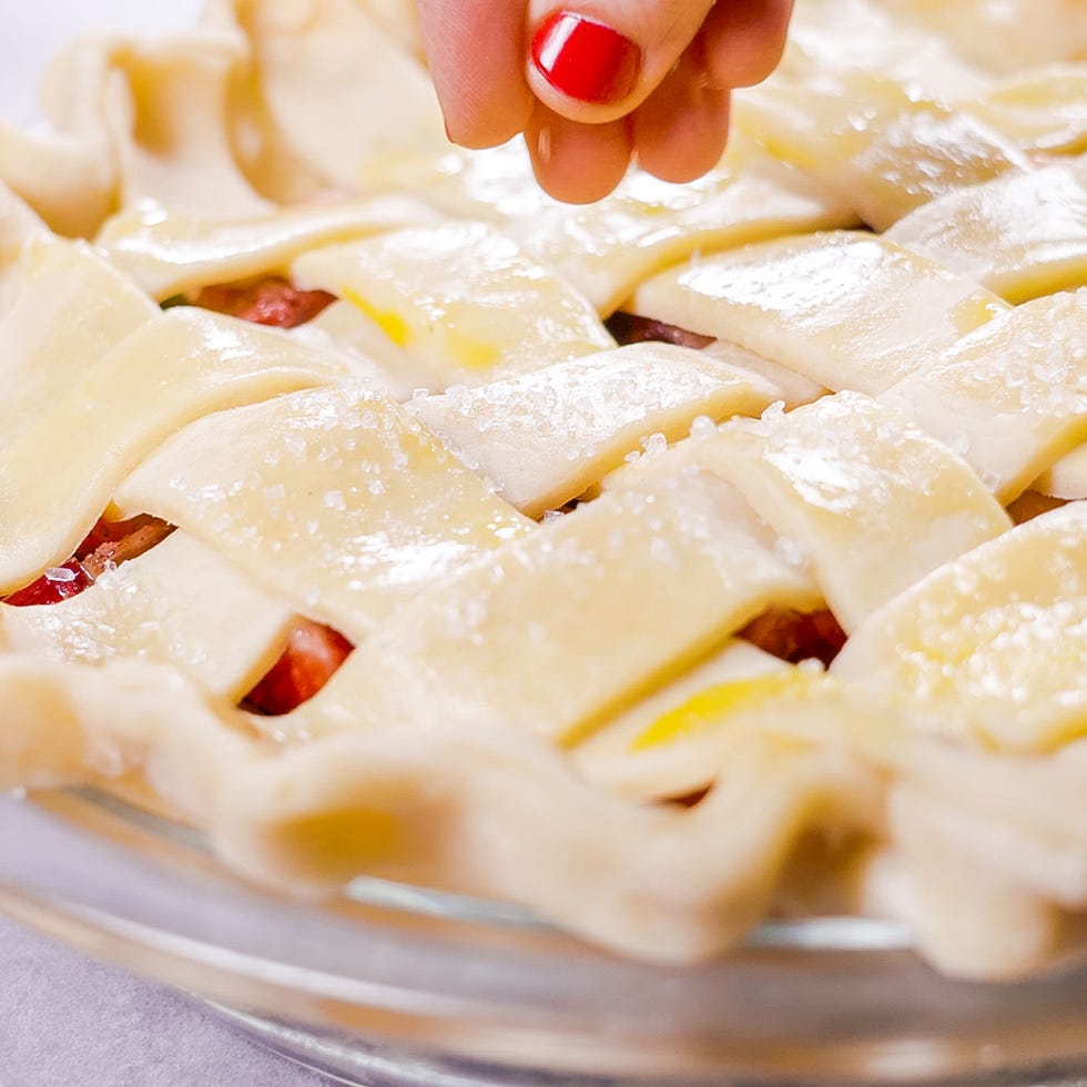 strawberry rhubarb pie