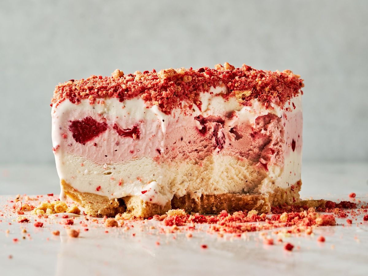 Best Strawberry Shortcake Ice Cream Cake Recipe - How To Make ...