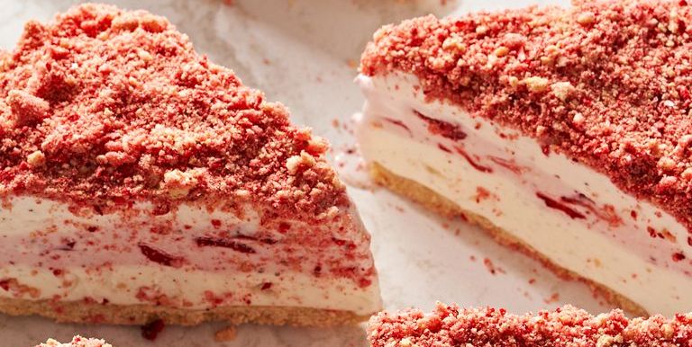strawberry shortcake ice cream cake