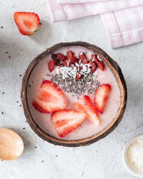 strawberry smoothie bowl with superfoods