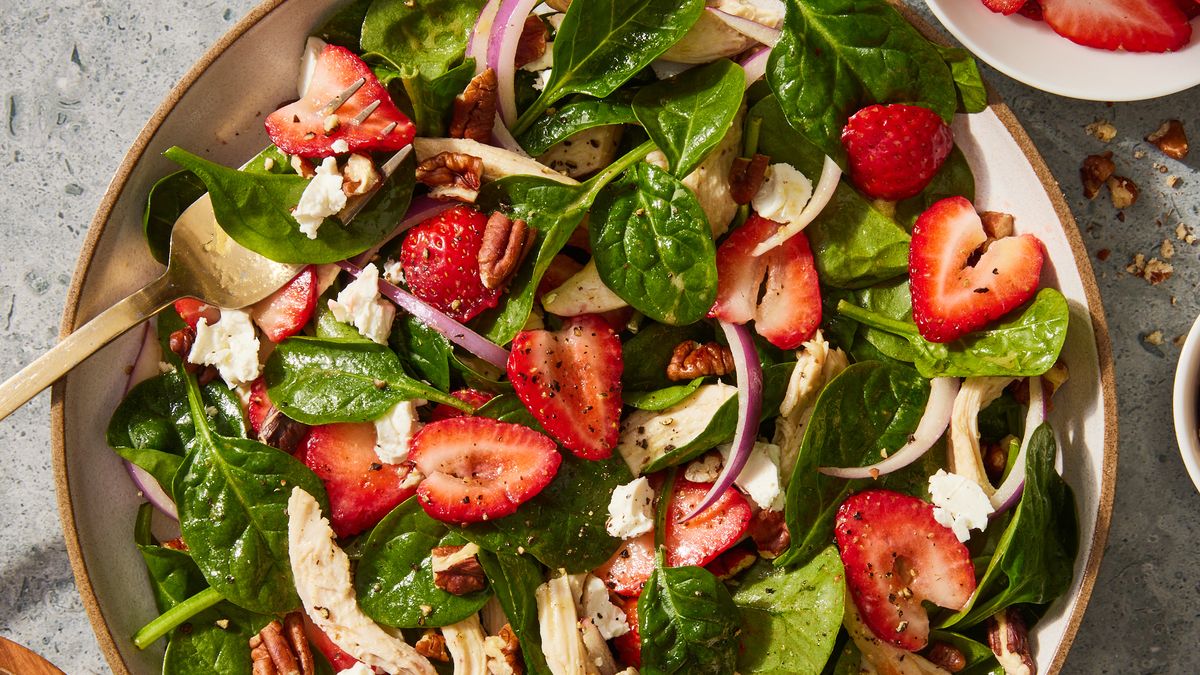 preview for Strawberry Spinach Salad Will Turn You Into A Salad Person