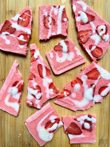 strawberry yoghurt bark