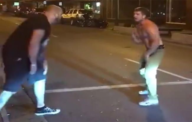 Epic Street Fight, Fighting