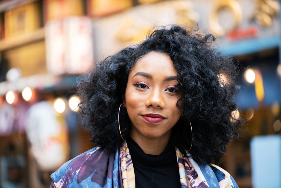 How to Style Curly Hair, According to a Pro