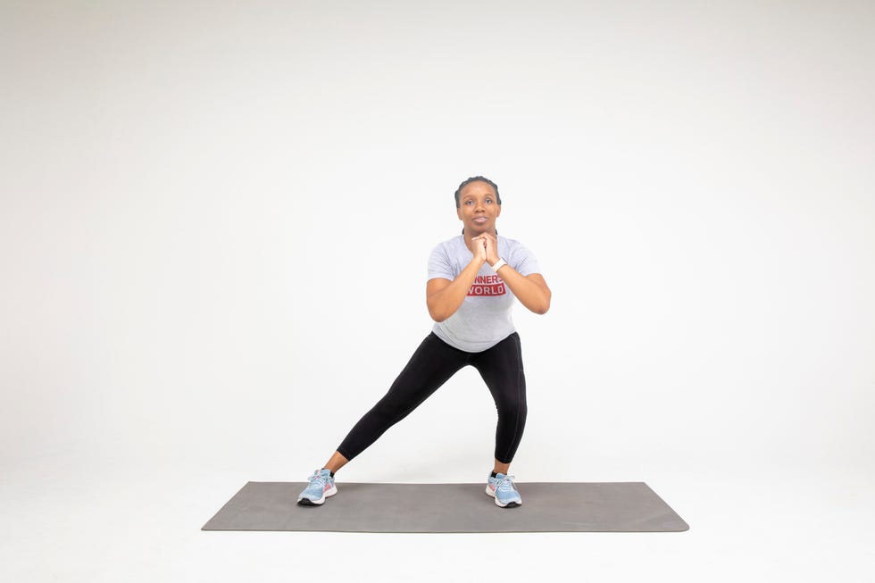 stress exercises, lateral lunge