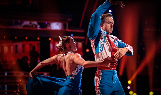 strictly come dancing 2021 week 7 tom and amy