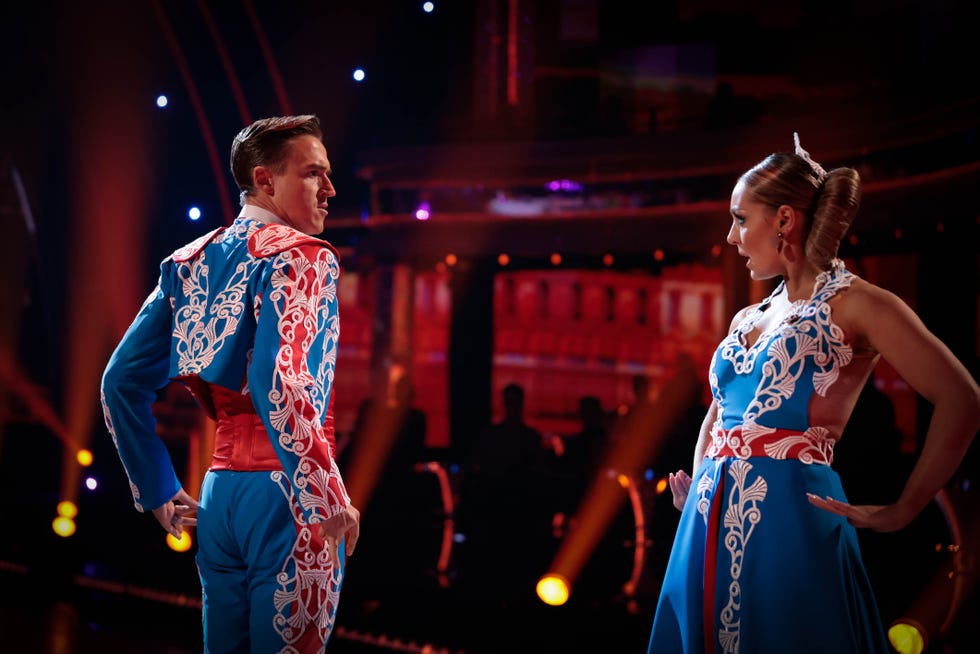 strictly come dancing 2021 week 7 tom and amy