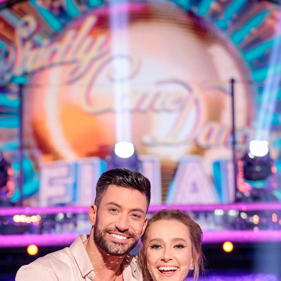 rose ayling ellis, giovanni pernice, strictly come dancing 2021 winners