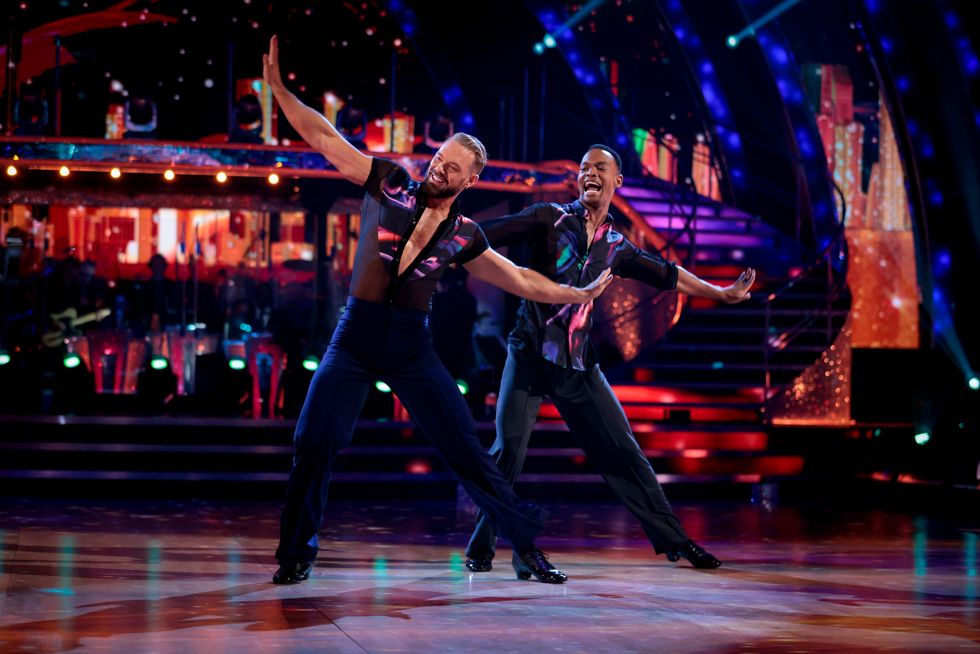 strictly come dancing week 2  john whaite and johannes radebe