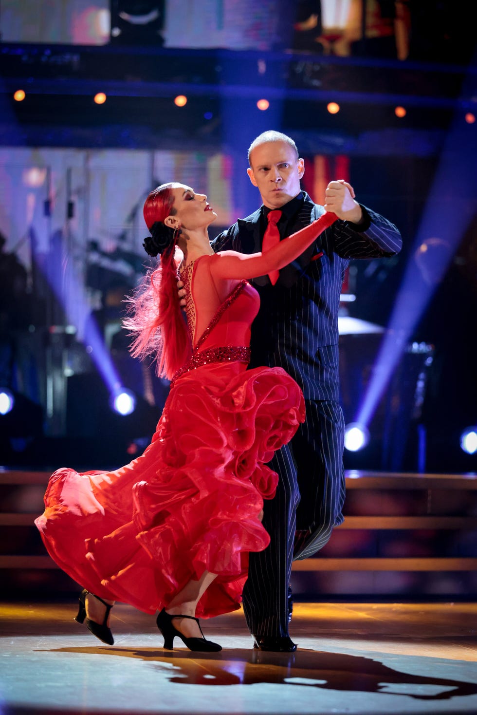 strictly come dancing week 2, robert webb and dianne buswell dancing