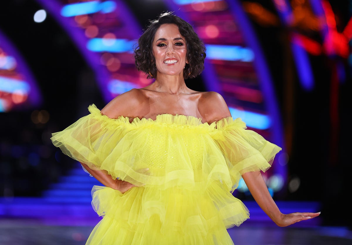 strictly janette manrara pregnancy holiday