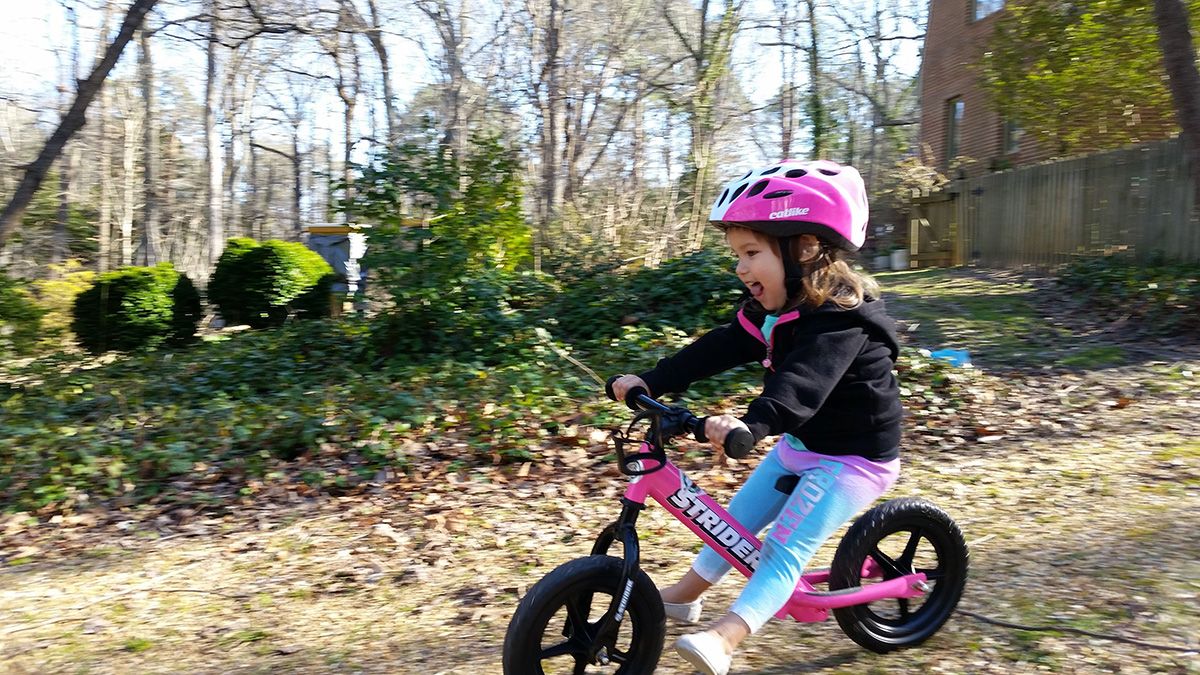 Girls on sale strider bike