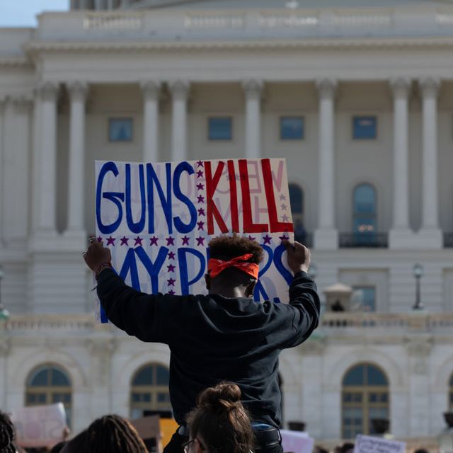 students protest against gun violence in washington