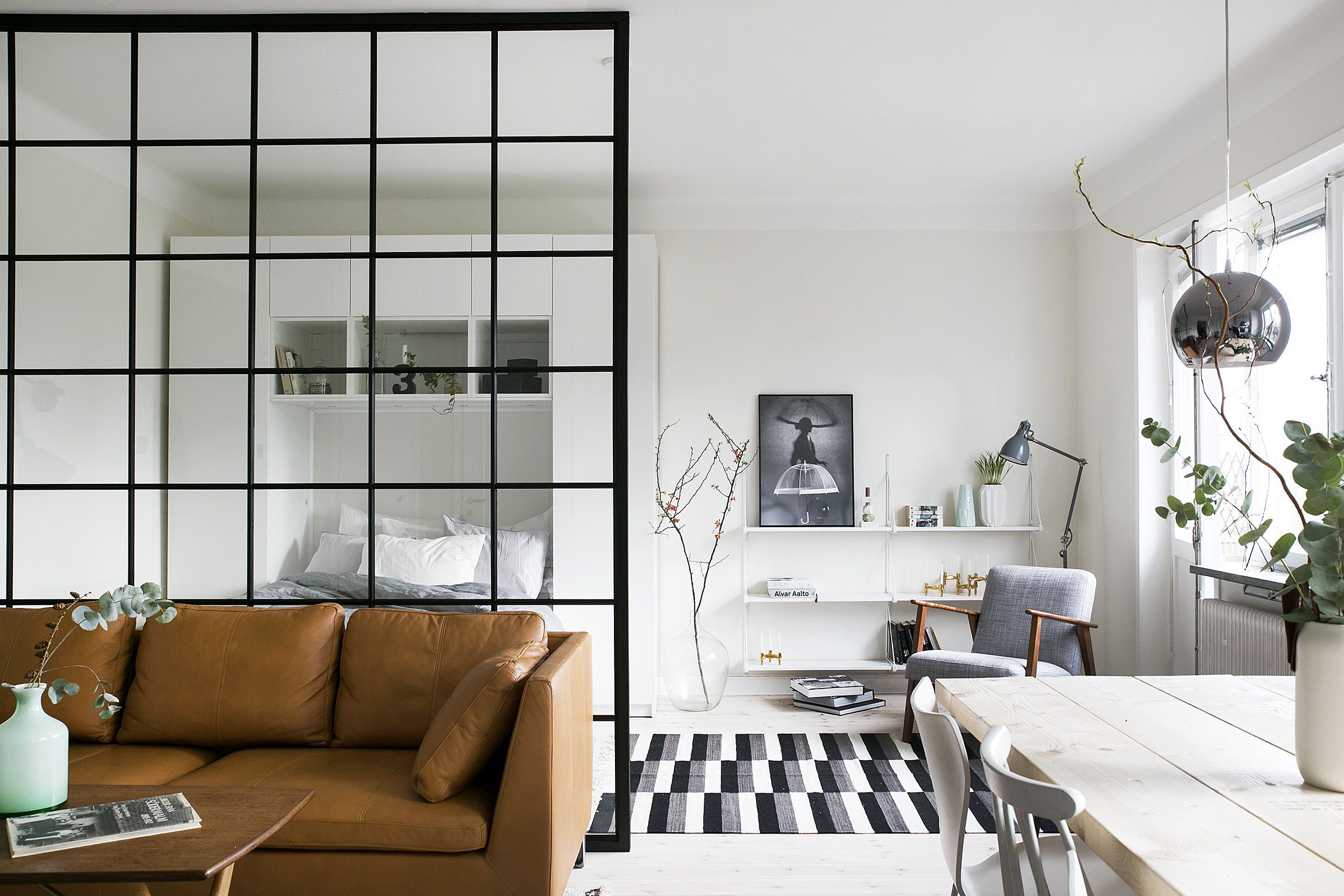 Chic and Functional Small Apartment Design Secrets