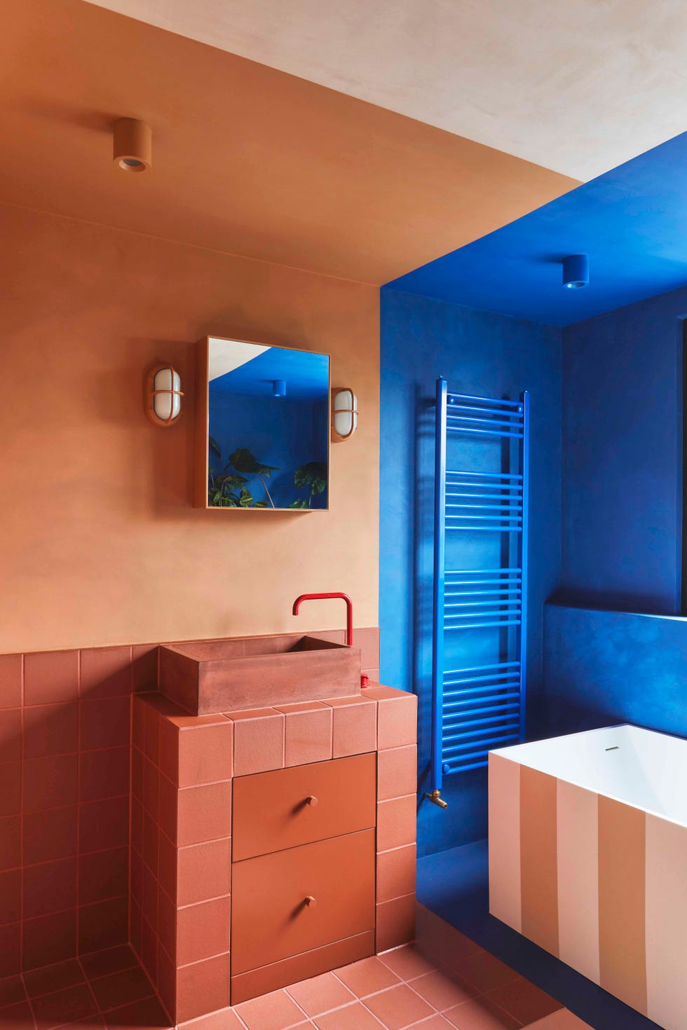 studio rhonda colourful bathroom