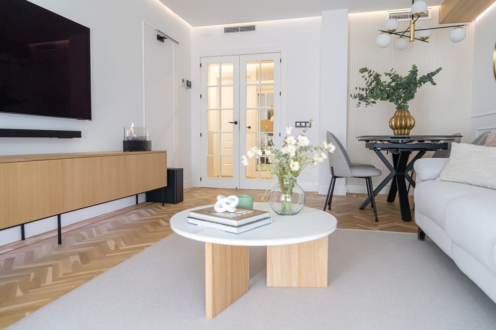 la interiorista celia pérez del madrileño studio stilo ha sido finalista de los premios escala de la escuela madrileña de decoración con el proyecto de reforma de un piso familiar en el barrio de prosperidad