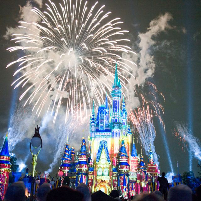 https://hips.hearstapps.com/hmg-prod/images/stunning-firework-show-is-held-at-the-magic-kingdom-park-in-news-photo-1673624136.jpg?crop=0.66797xw:1xh;center,top&resize=640:*