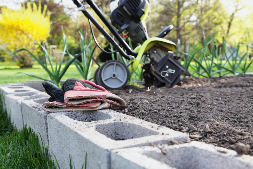 raised bed garden ideas concrete blocks