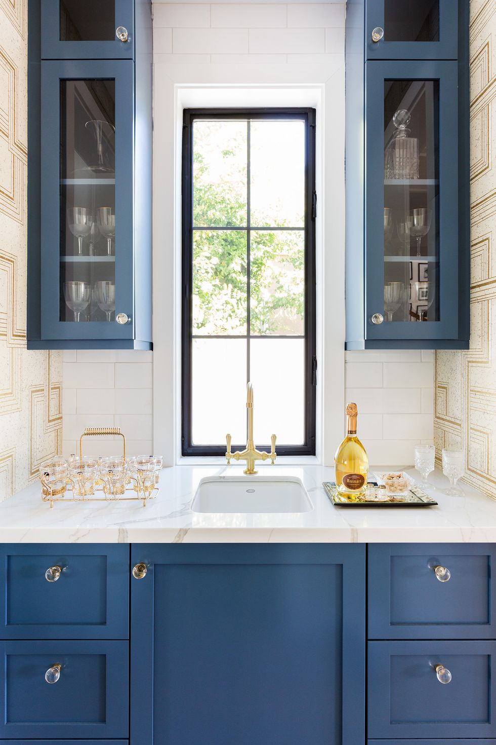 Blue, Room, Cabinetry, Furniture, Countertop, Property, Yellow, Kitchen, Home, Interior design, 