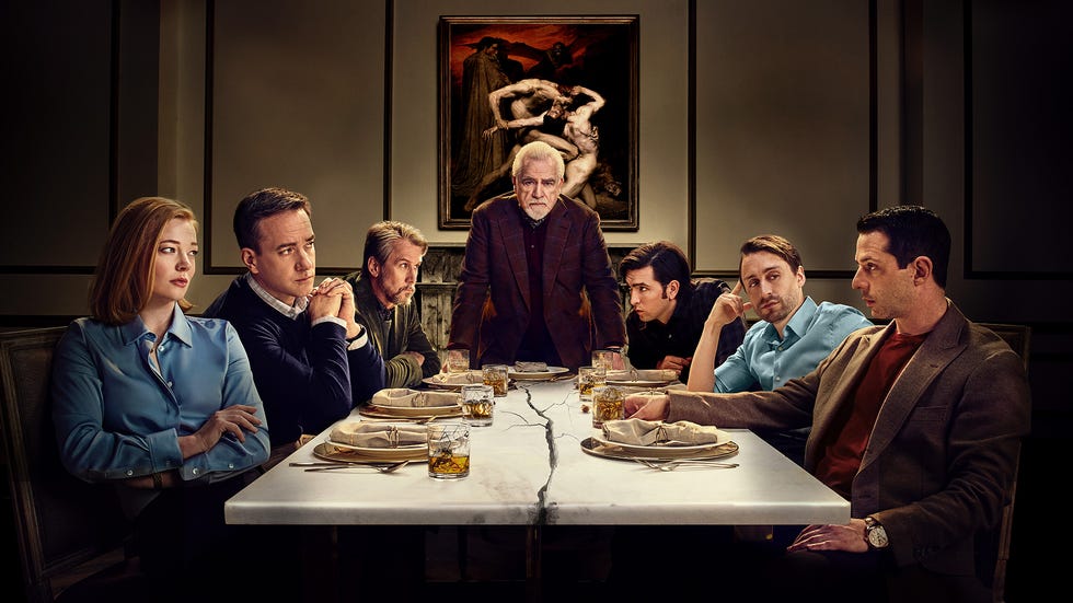 La familia come reunida en una escena de succession