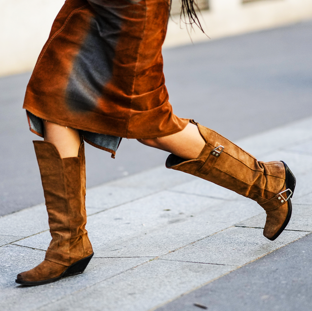 25 Best Suede Boots for Women 2022