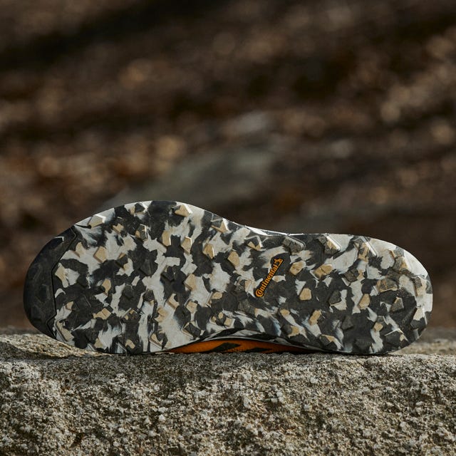 la zapatilla de trail running adidas terrex agravic flow