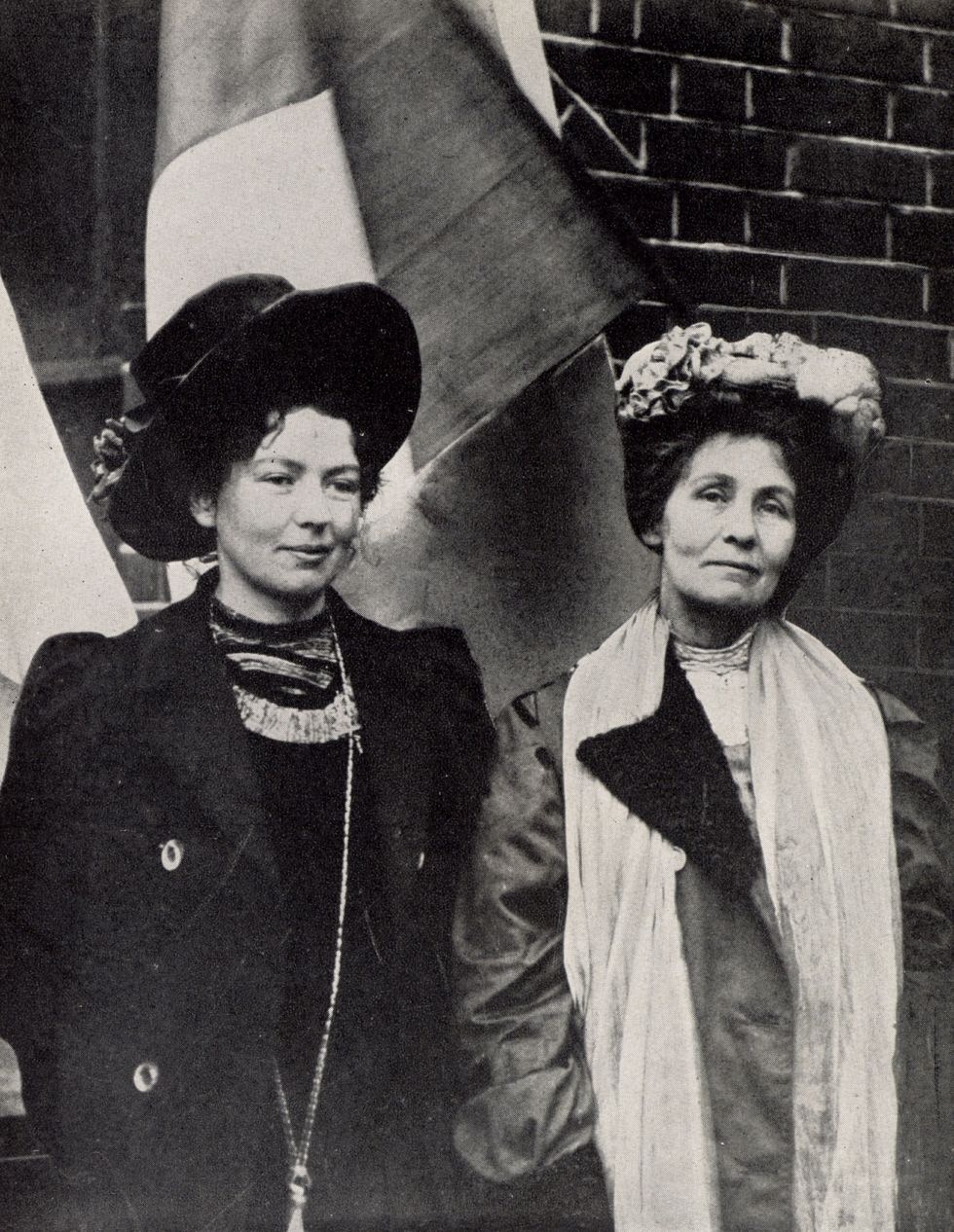 emmeline pankhurst and daughter christabel