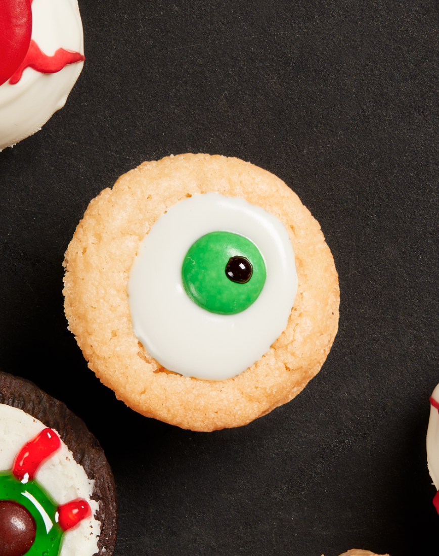 How to Make Halloween Eyeball Treats 