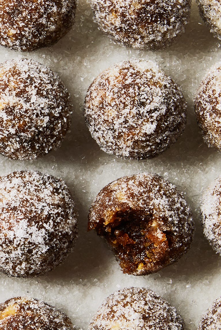 81 Best Christmas Treats Recipes - Cute Holiday Dessert Ideas