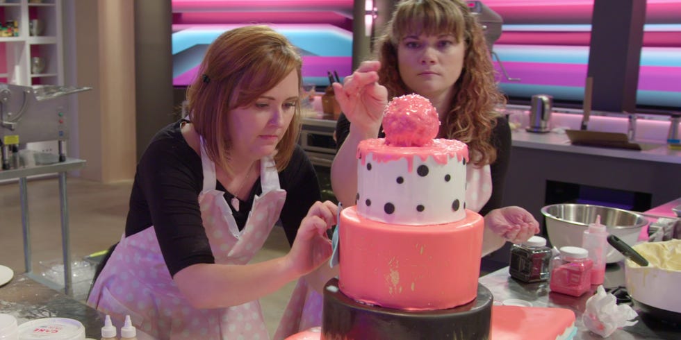 Cake decorating, Sugar paste, Cake, Pink, Birthday cake, Fondant, Icing, Pasteles, Food, Birthday, 