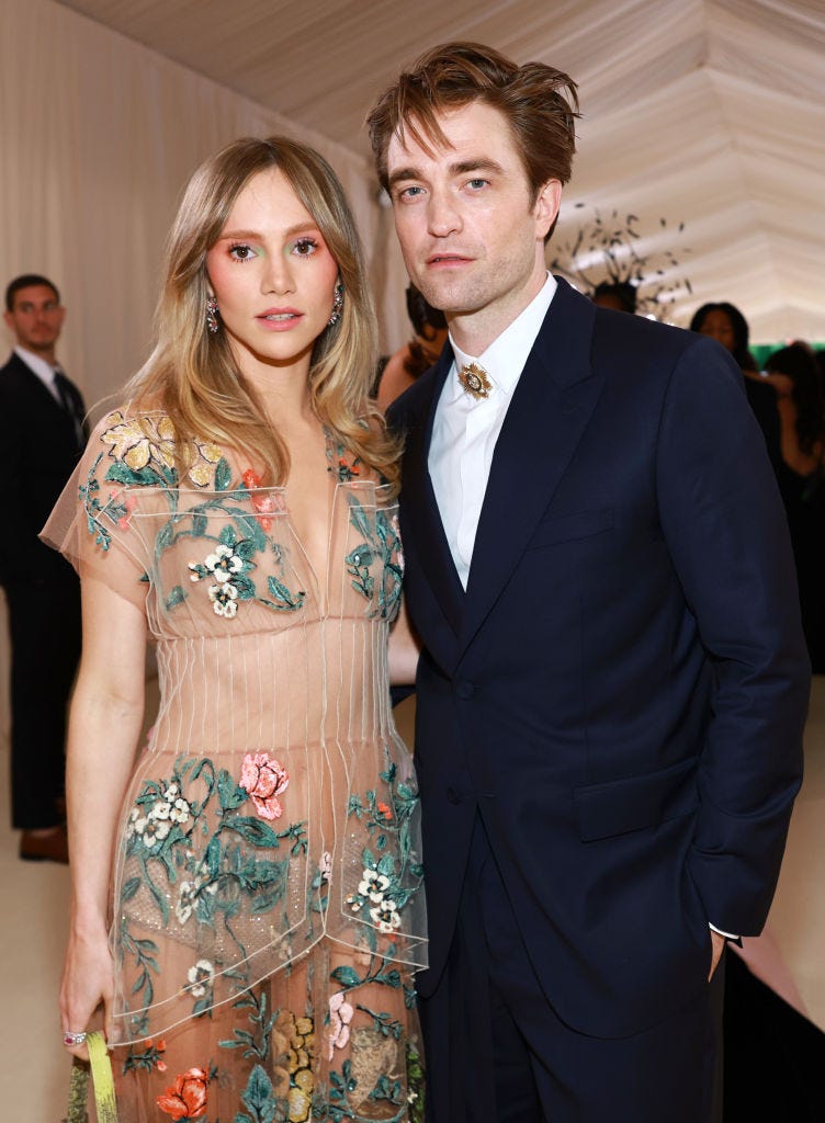 Suki Waterhouse And Robert Pattinson Meet-Cute Is Fit For A Rom-Com Film