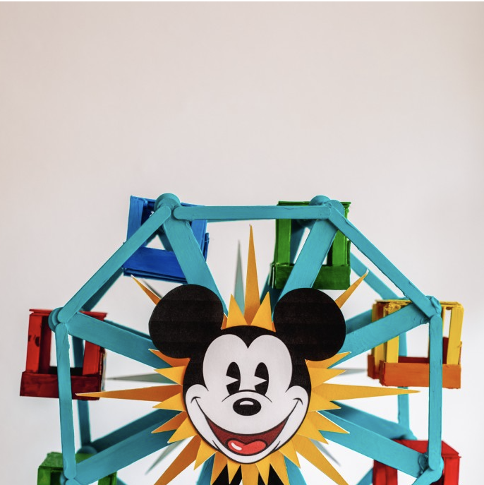 https://hips.hearstapps.com/hmg-prod/images/summer-crafts-popsicle-stick-ferris-wheel-1650310186.png?crop=1.00xw:0.661xh;0,0.244xh&resize=980:*