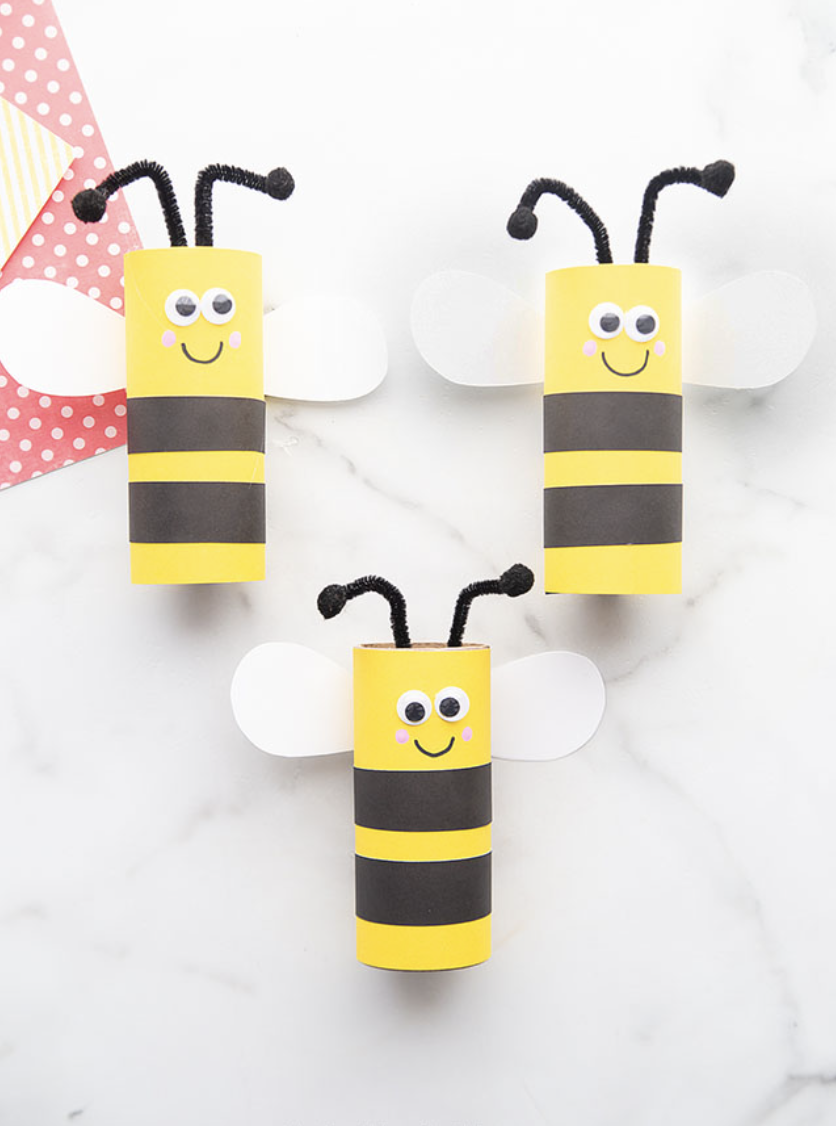 https://hips.hearstapps.com/hmg-prod/images/summer-crafts-toilet-paper-roll-bee-1650309859.png