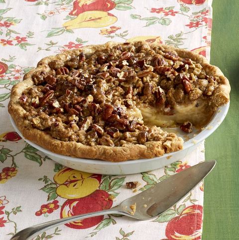 caramel apple pie with apple linen