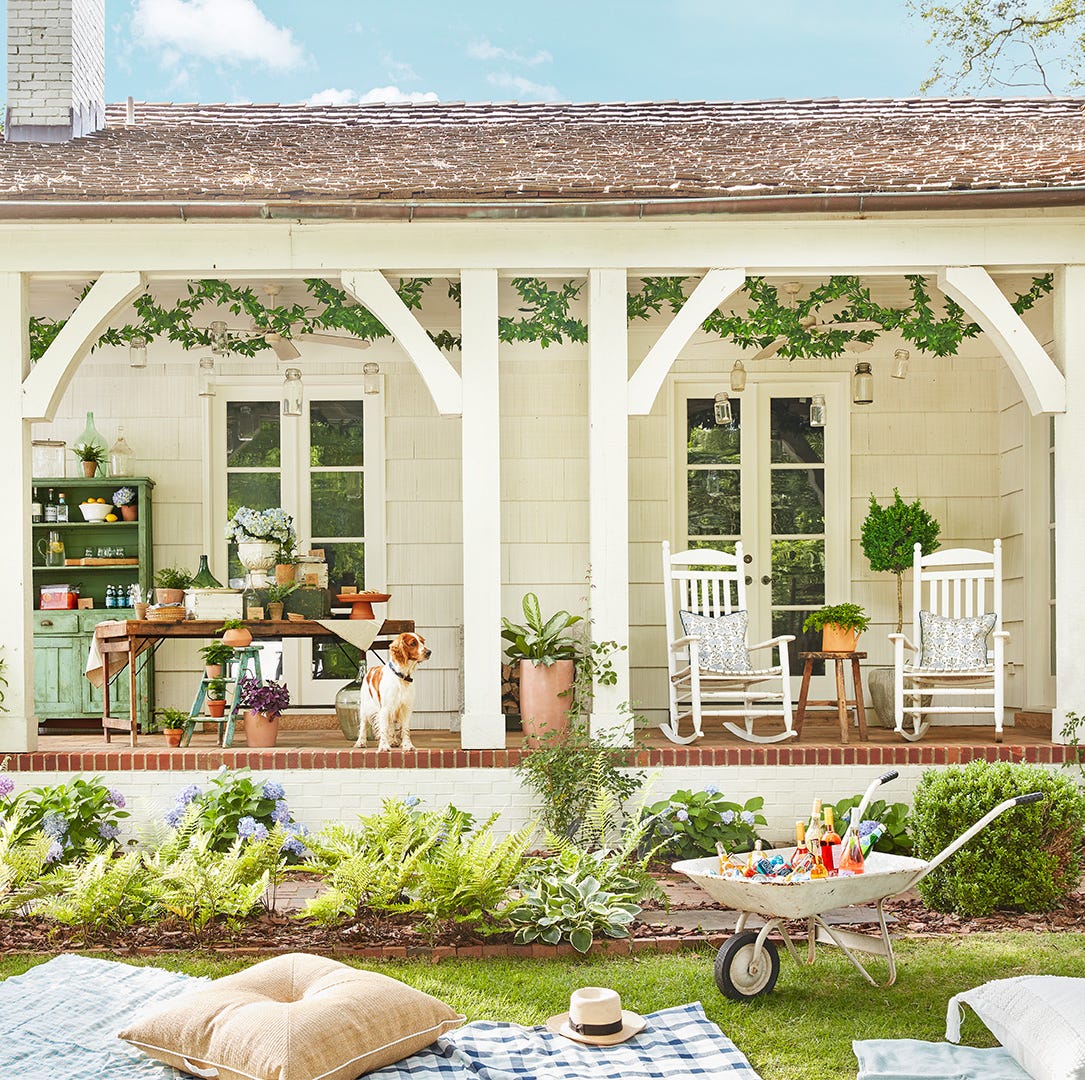 59 Backyard Ideas Big and Small to Make Your Space Beautiful 59 Backyard Ideas Big and Small to Make Your Space Beautiful